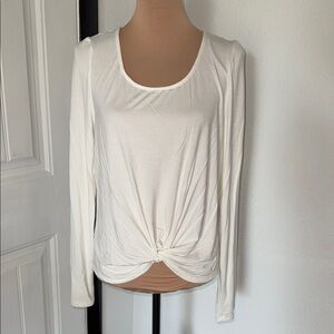 NWOT Women’s White Long-Sleeve Twist Front Top